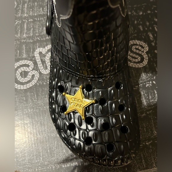 NEW in box Crocs cowboy boots with charms - Picture 2 of 10